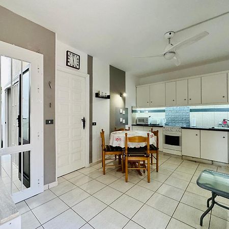 ארונה Quiet Apartment Chayofita מראה חיצוני תמונה