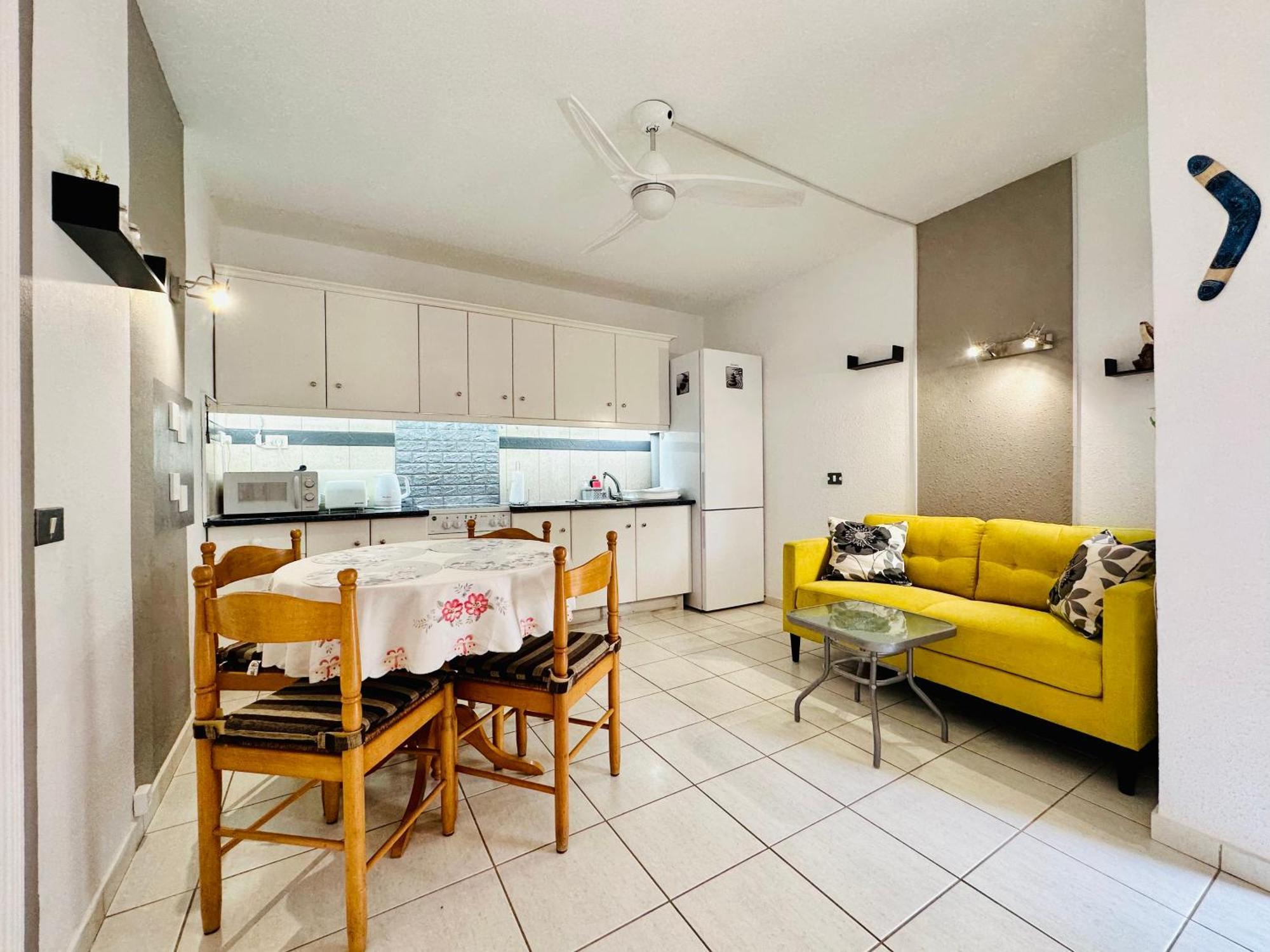 ארונה Quiet Apartment Chayofita מראה חיצוני תמונה